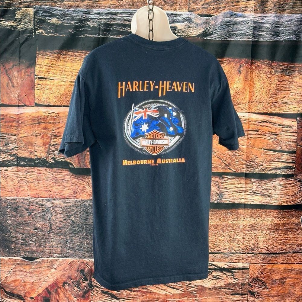 Harley-Davidson Navy Tee with Retro Motorcycle Graphic - Picture 6 of 15